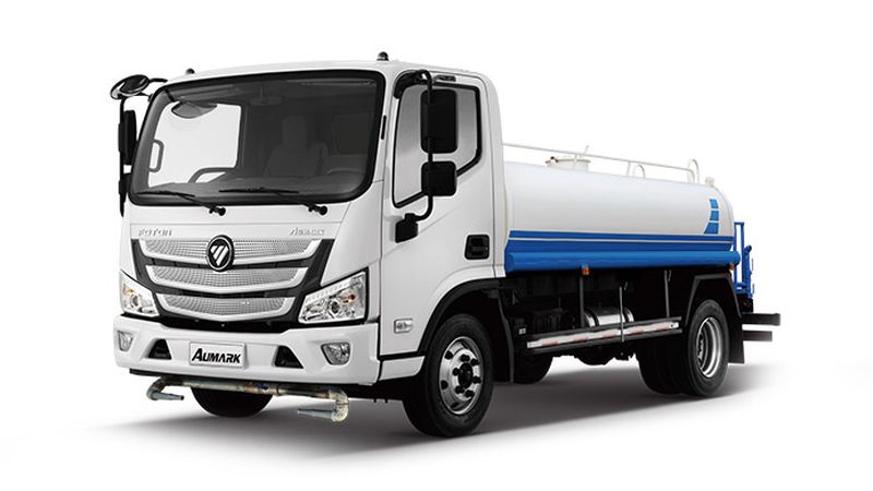 Foton water tanker truck